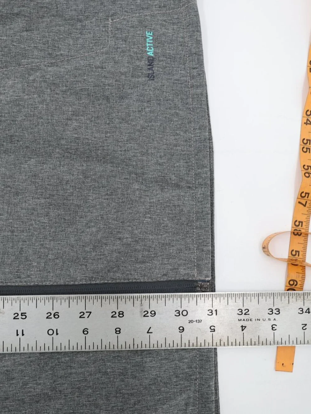 Tommy Bahama Vest Mens 2XL Island Active Gray Performance Full Zip Lightweight